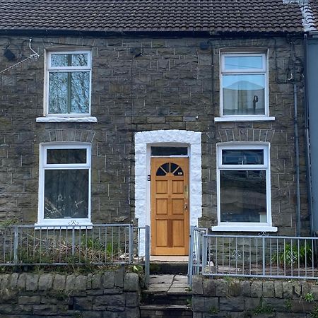 Mountain View Two Bedroom Llwynypia Exteriér fotografie