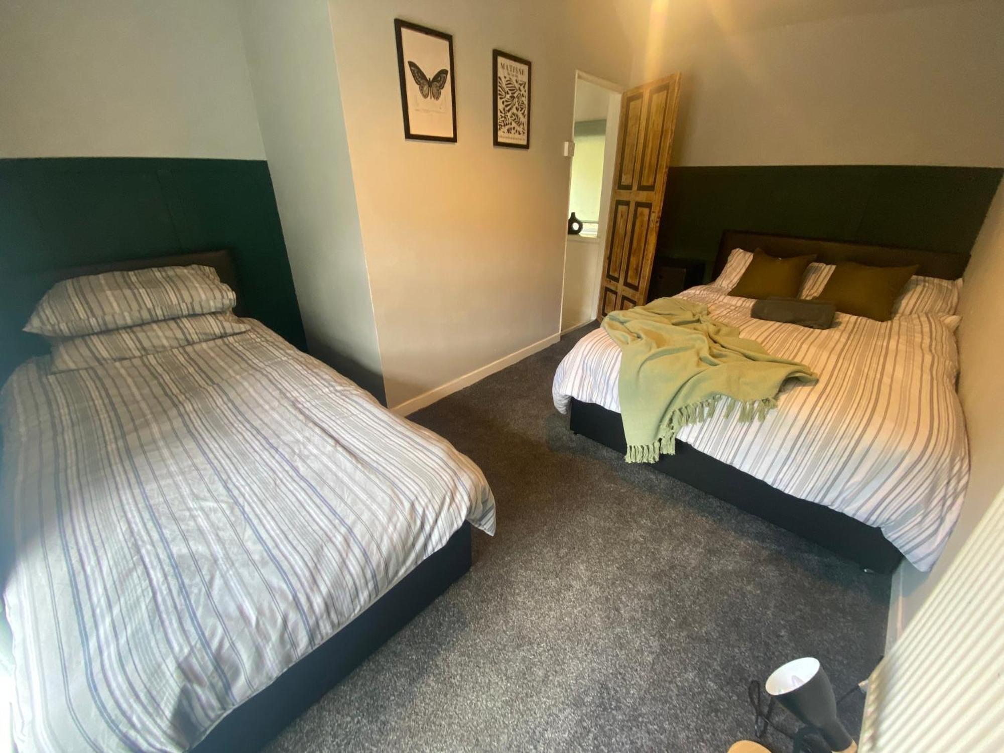 Mountain View Two Bedroom Llwynypia Exteriér fotografie